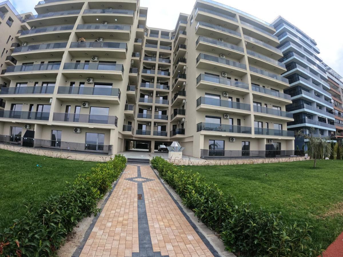 Apartment Constangeles By Solid Butoaie