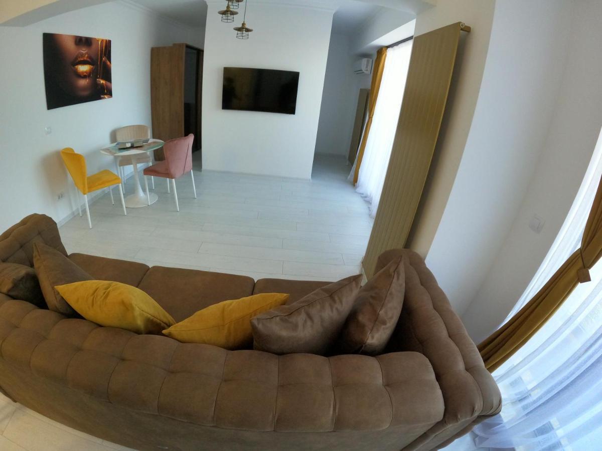 Constangeles By Solid Butoaie Mamaia
