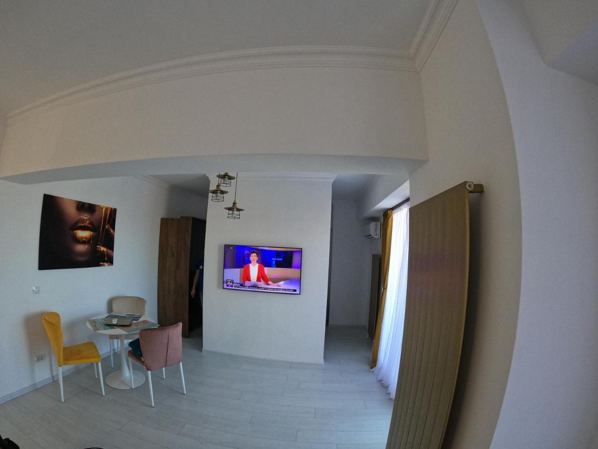 Constangeles By Solid Butoaie Apartment